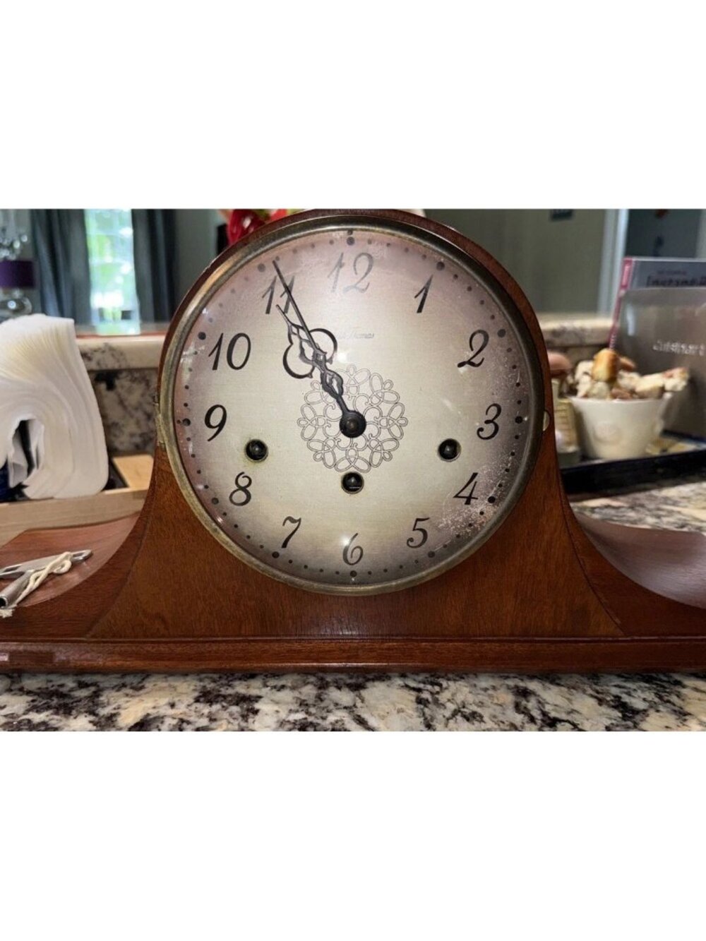 Seth Thomas Antique Mantle Clock E899-157 With Original Key